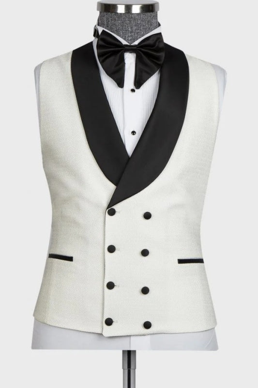 Black Laple Three Pieces Wedding & Party Suit