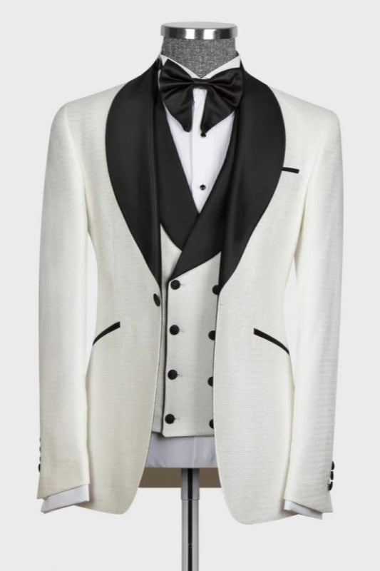 Black Laple Three Pieces Wedding & Party Suit
